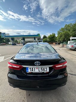 Toyota Camry, Toyota Camry 2,5 Hybrid-Černá - 5