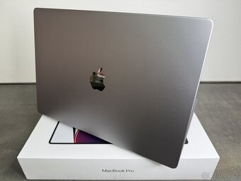 MacBook Pro 16'' 2021/ M1 Max / 32GB / 1TB / Space Gray - - 5