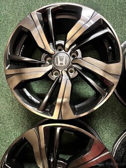 5x114,3 R17 Originál Alu disky Honda Civic - 5