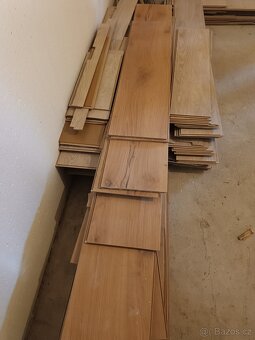 Krásná laminátová podlaha (více než 13 m2) - 5