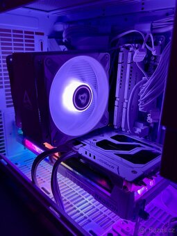 Herní PC v minimalistickém designu/Ryzen 7 9700X/ RX 9070 XT - 5