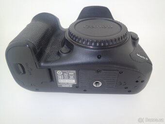 Canon 7D Mark II - 5