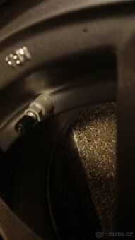 Alu kola R18 5x114.3 obutí zimní pneumatiky 235x55 R18 - 5