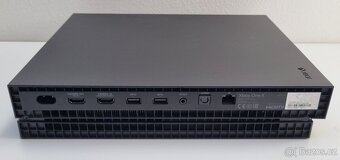 Xbox One X 1TB - 5