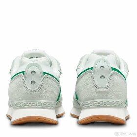Nike VENTURE RUNNER - 5