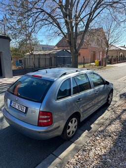 Škoda Fabie 2.0 benzín Elegance - 5