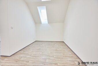Pronájem kancelářských prostor 33 m2 areál Stará Pošta, Rajh - 5