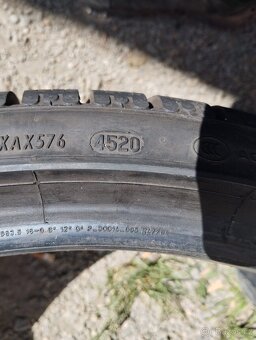 285/30/22 101w Pirelli - zimní pneu 4ks - 5