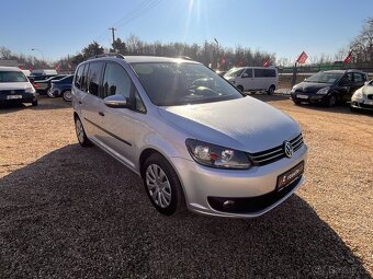 Volkswagen Touran, 1.6TDi 77kWWEBASTOVÝHŘEV SED - 5