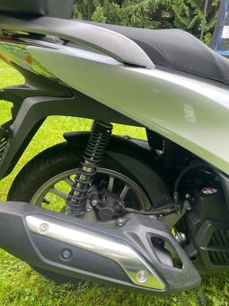 Honda SH 125i - 5