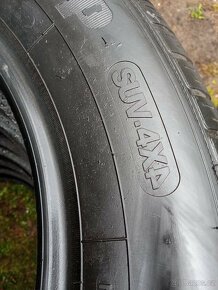 Zánovní letní pneumatiky Goodyear 215/60/17 99,99% - 5