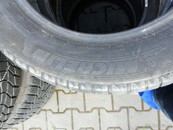 195/60R15 88H MISCHELIN - 5
