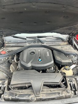 BMW 118i Benzín - 5