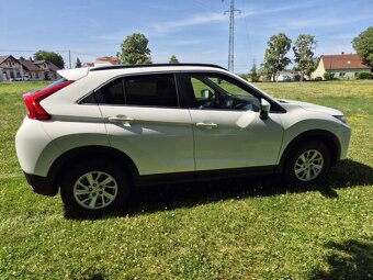 Prodám Mitsubishi Eclipse Cross 1.5 T 120kW - KOUPENO V ČR - 5