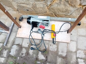 Stavební výtah, vrátek - 5