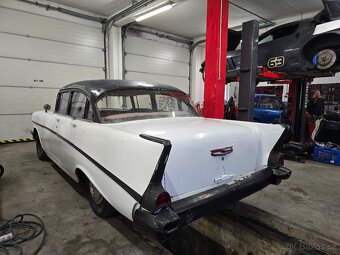 1957 Chevrolet Bel Air - 5