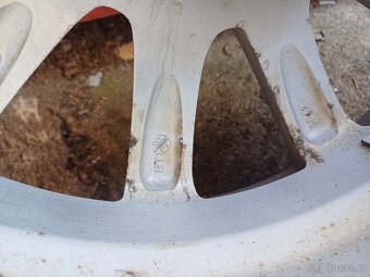 5x100 R16..Subaru, Škoda - 5