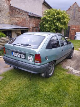 Opel kadet 1.6i - 5