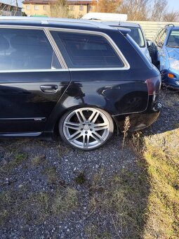 Audi A4 Avant - 5