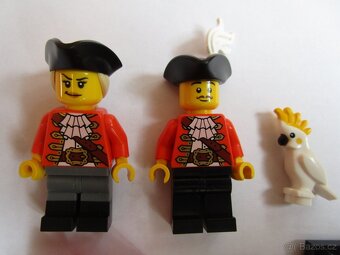 Lego piráti figurky, dělo, kakadu,krab, humr - 5
