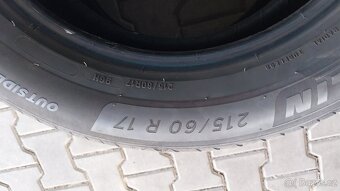 Prodám 2 x letní pneu Michelin 215/60/17 - 5