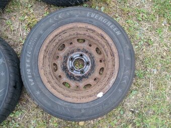 Zimní pneu 165/70r14 - 5