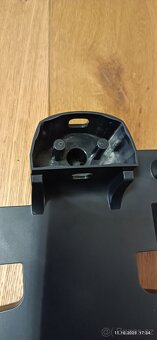 Příslušenství k vysavači/nabíjecí stanice - 5