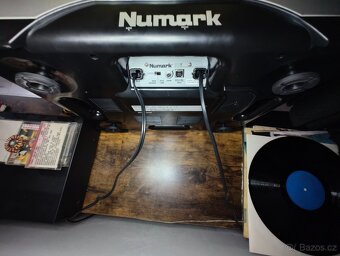 Gramofón Numark TTUSB - 5