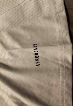 Kylian Mbappé Real Madrid dres - 5