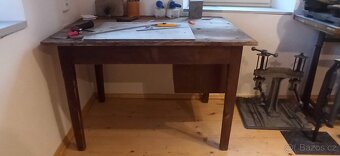 Dřevěný stůl - 5