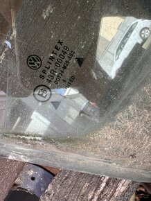 Přední boční okna golf3 3dr - 5