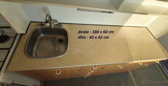 Malá kuchyňská linka - 5