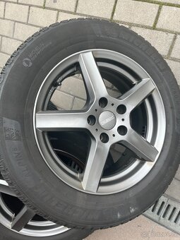 Alu 215x60x16 pneu Michelin - 5