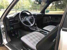 BMW E30 318 IS - 5