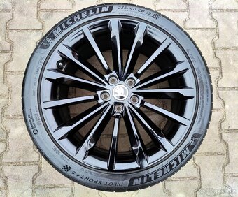Alu kola originál Škoda Superb III 5x112 R19 - 5