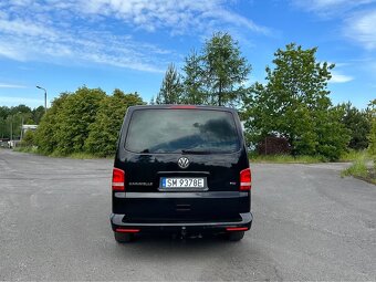 Volkswagen Caravelle Long 2.0 TDI DSG (2015) – 8místný vůz v - 5