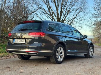 Volkswagen PASSAT B8 ALLTRACK 2019 rok 2.0 TDI 140 KW - 5