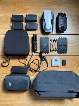 Dron DJI Mavic Air Fly More Combo - 5