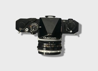 Canon F-1 + objektiv FL 28mm f/3.5 - 5