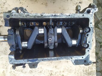 Blok motoru Škoda 110 - 5