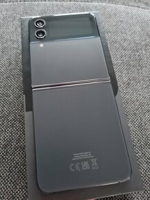 Samsung Z Flip 4 512gb - 5