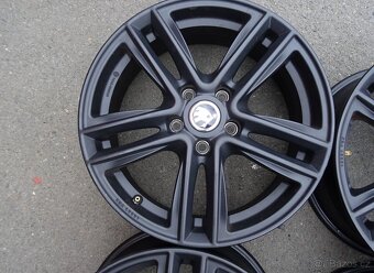 Alu disky černé Škoda, VW, 17", 5x112, ET 43, šíře 6,5J - 5