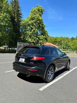Infiniti fx35 - 5