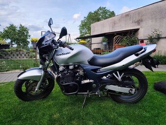 Kawasaki ZR750F - ZR-7 - 5