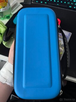 Nintendo switch + 3 hry+ 1x ovladač + obal - 5