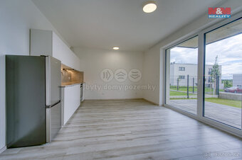 Pronájem bytu 1+kk, 29 m², Plzeň, ul. Na Výhledech - 5