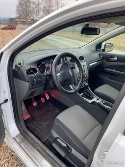 Ford Focus 1.6 - 5