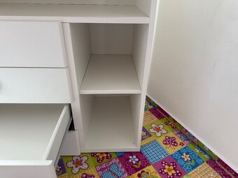 Dětský nábytek, skříň, komoda a přebalovací pult/stůl - 5