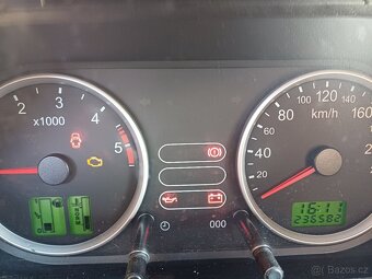Ford fiesta - 5
