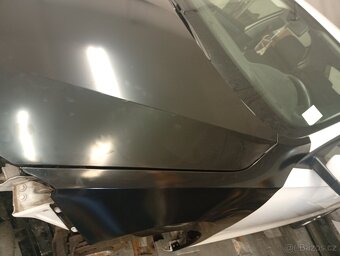 Škoda Rapid přední blatník pravý a levý bez blinkru - 5